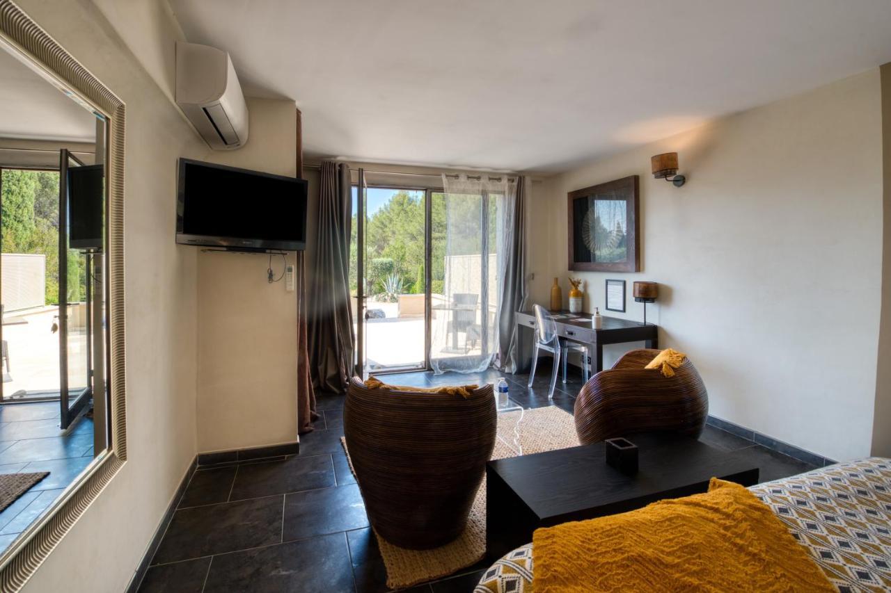 Mas Des Cigales Bed and Breakfast Orgon Buitenkant foto